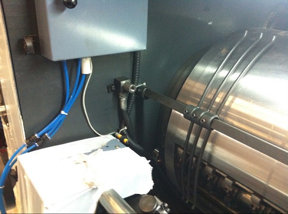 贞亨利：心系安全 排除隐患